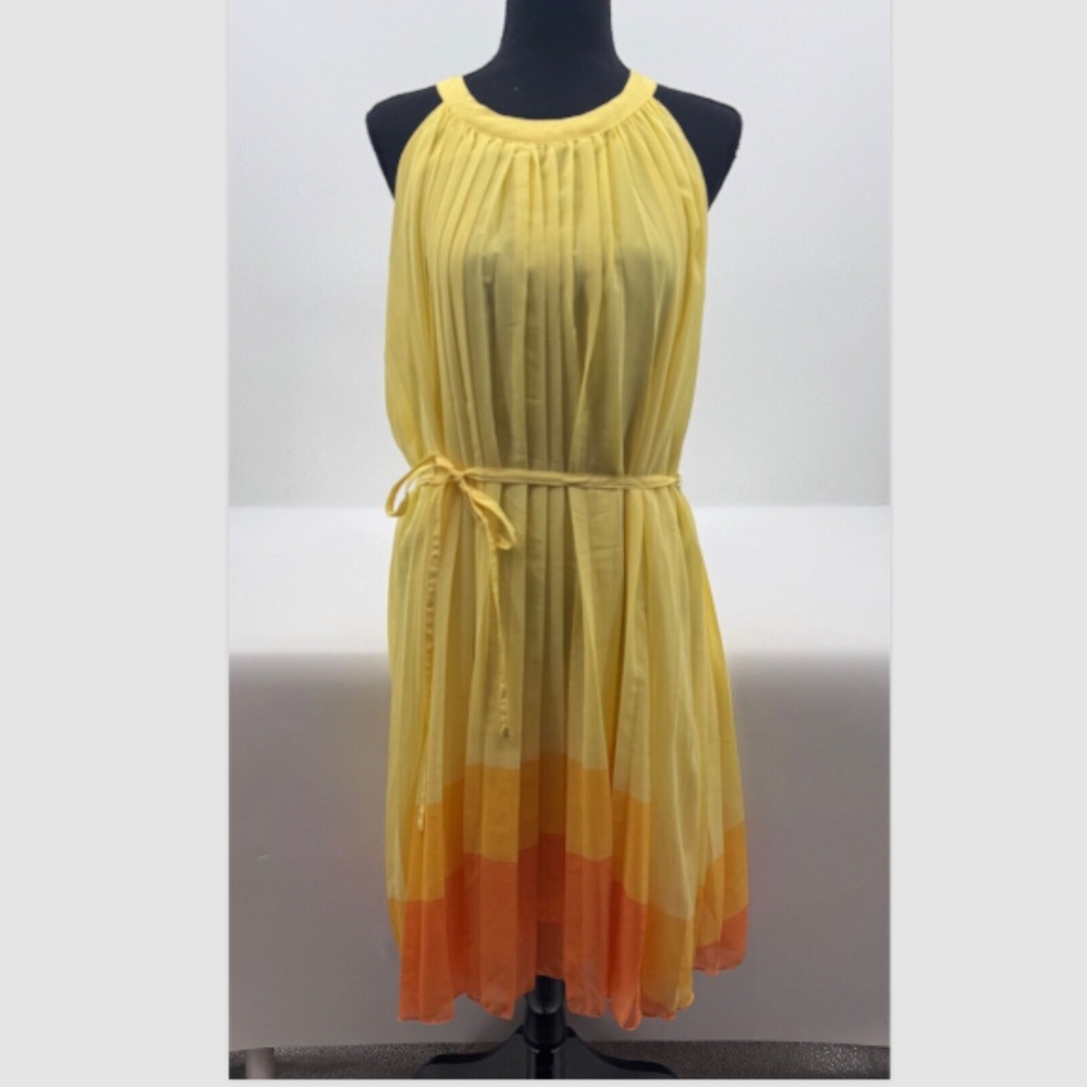 New York Company Dress Women Large NEW Yellow Sleeveless Pleated Flowy Sash Belt